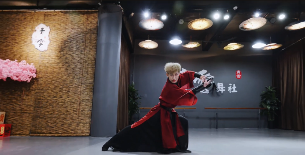 Giao diện chọn mục tiêu múa Kiếm bài Nhất hoa nhất kiếm